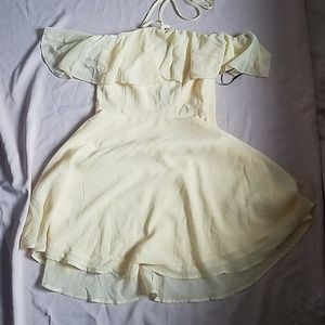 Yellow Belle dress NEW w/ Tag! Brighter in person